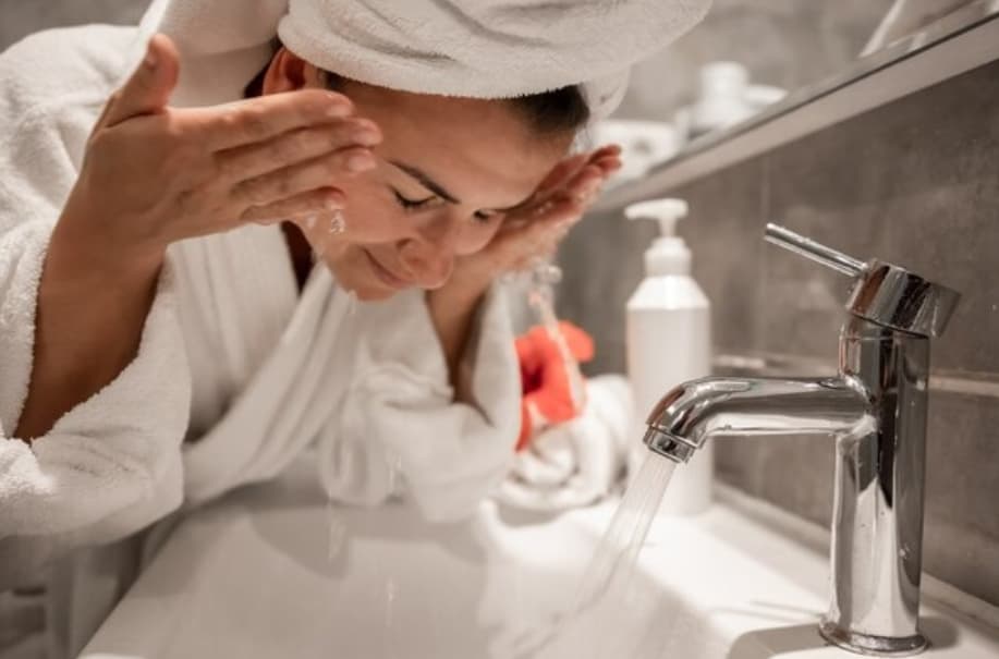 5 Kesalahan Perawatan Kulit yang Sering Dilakukan Tanpa Sadar